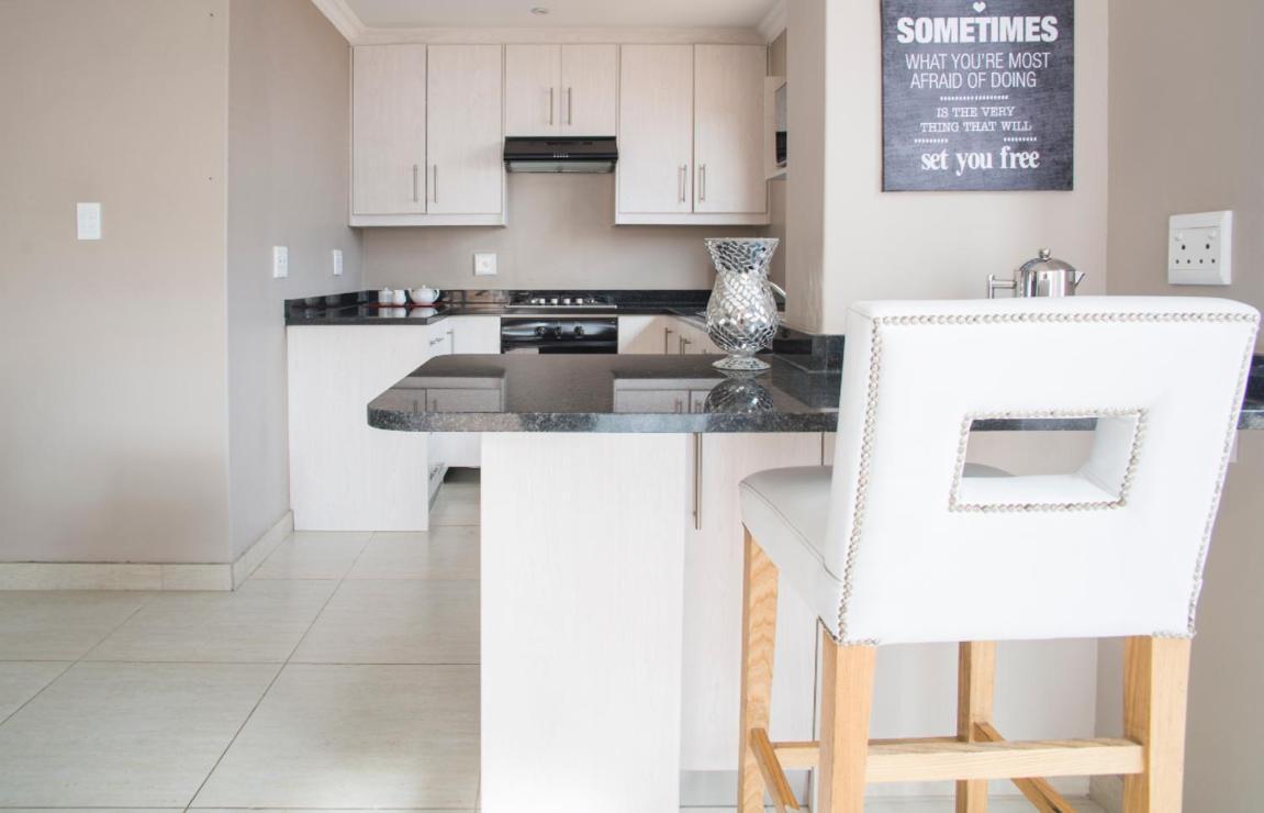 קייפטאון Milnerton Guesthouse מראה חיצוני תמונה